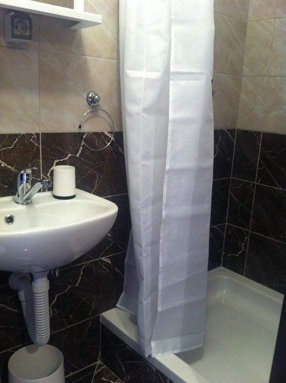 House Pribic Hotell Vrelo Koreničko Rum bild