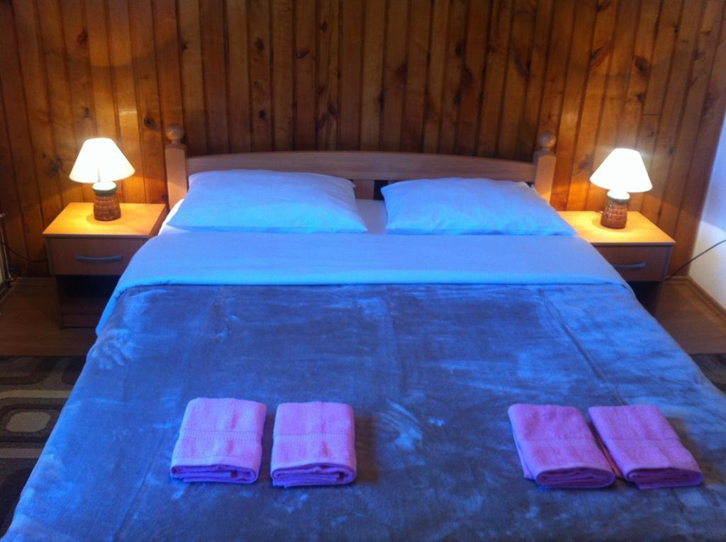 House Pribic Hotell Vrelo Koreničko Rum bild
